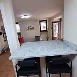 بيت للعطل Casa Clotilde