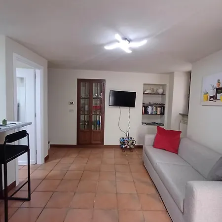 Casa Clotilde بيت للعطل